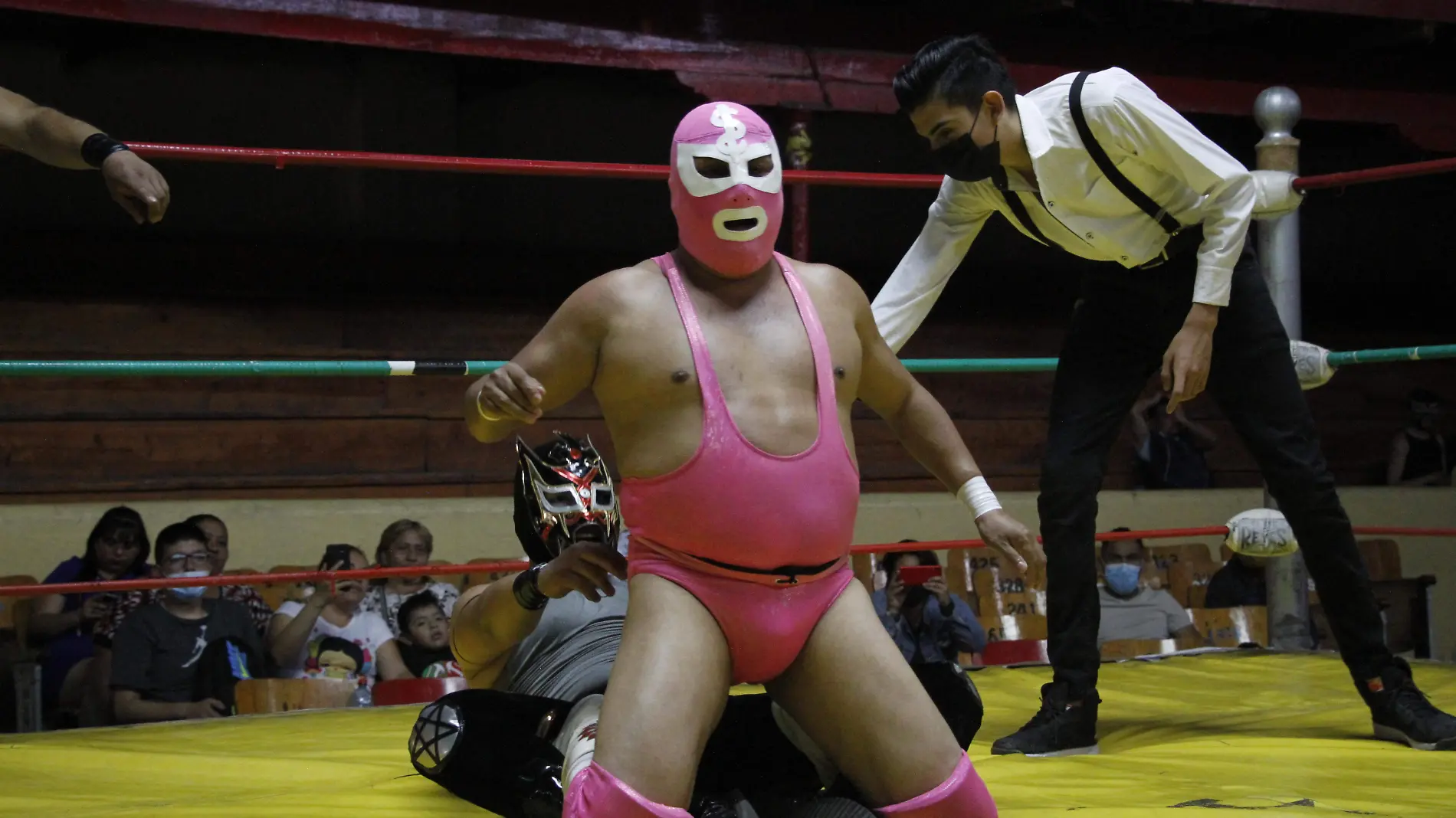 LUCHAS (1)